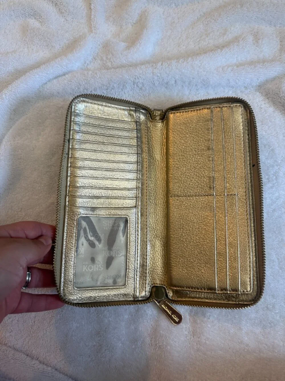Michael Kors Jet Set Metallic Gold Leather Wristlet Continental Wallet